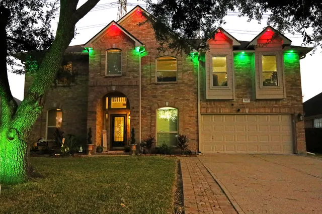 $469,999 | 1427 Old Hickory Lane, League City, TX 77573