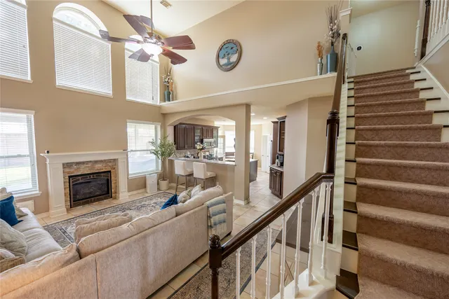 $469,999 | 1427 Old Hickory Lane, League City, TX 77573