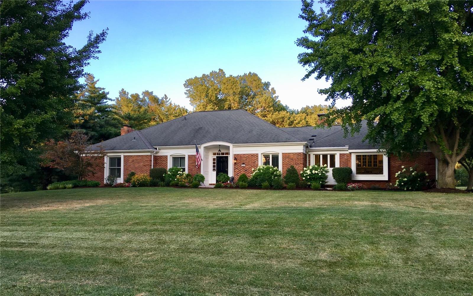 2442 White Stable Road St. Louis, MO 63141 - Photo 1 of 35 Gallery Image 1