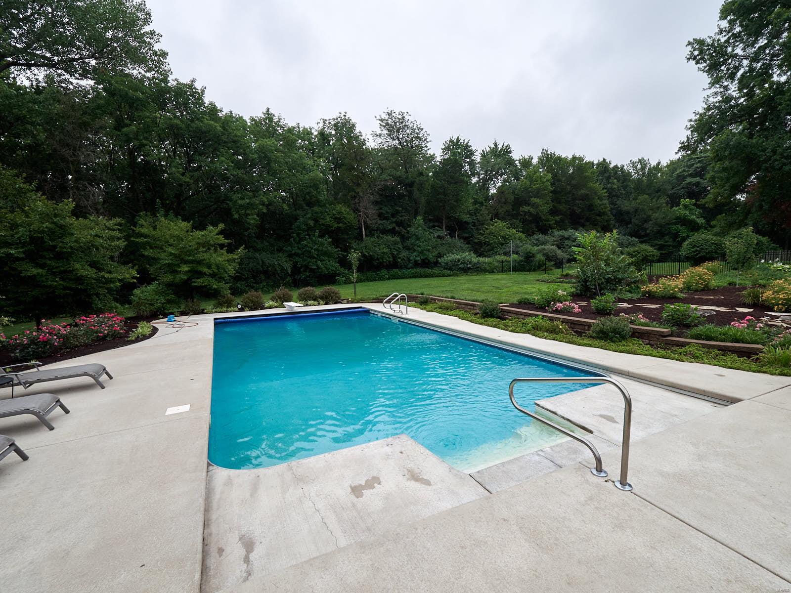 2442 White Stable Road St. Louis, MO 63141 - Photo 33 of 35 Gallery Image 33