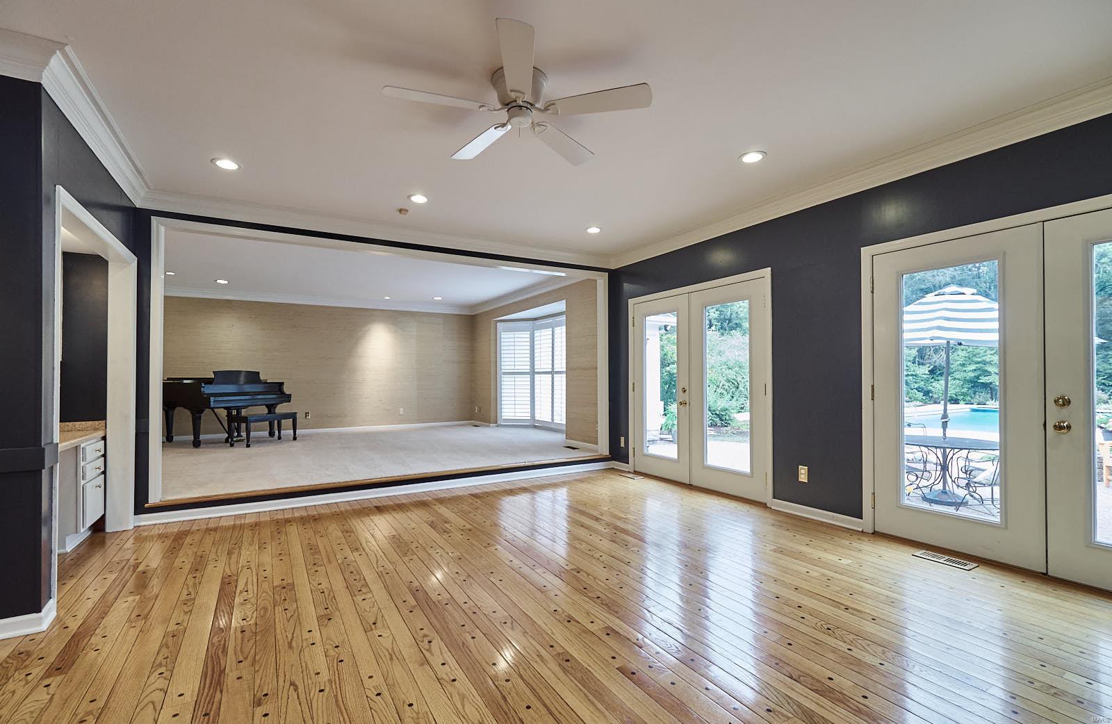 2442 White Stable Road St. Louis, MO 63141 - Photo 9 of 35 Gallery Image 9