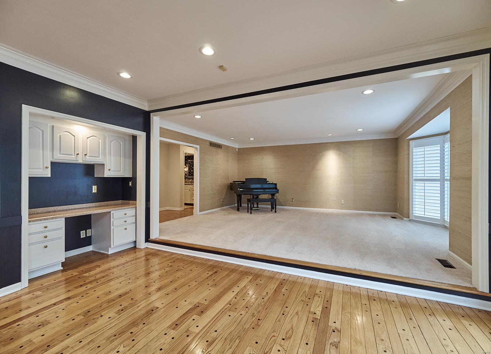 2442 White Stable Road St. Louis, MO 63141 - Photo 10 of 35 Gallery Image 10