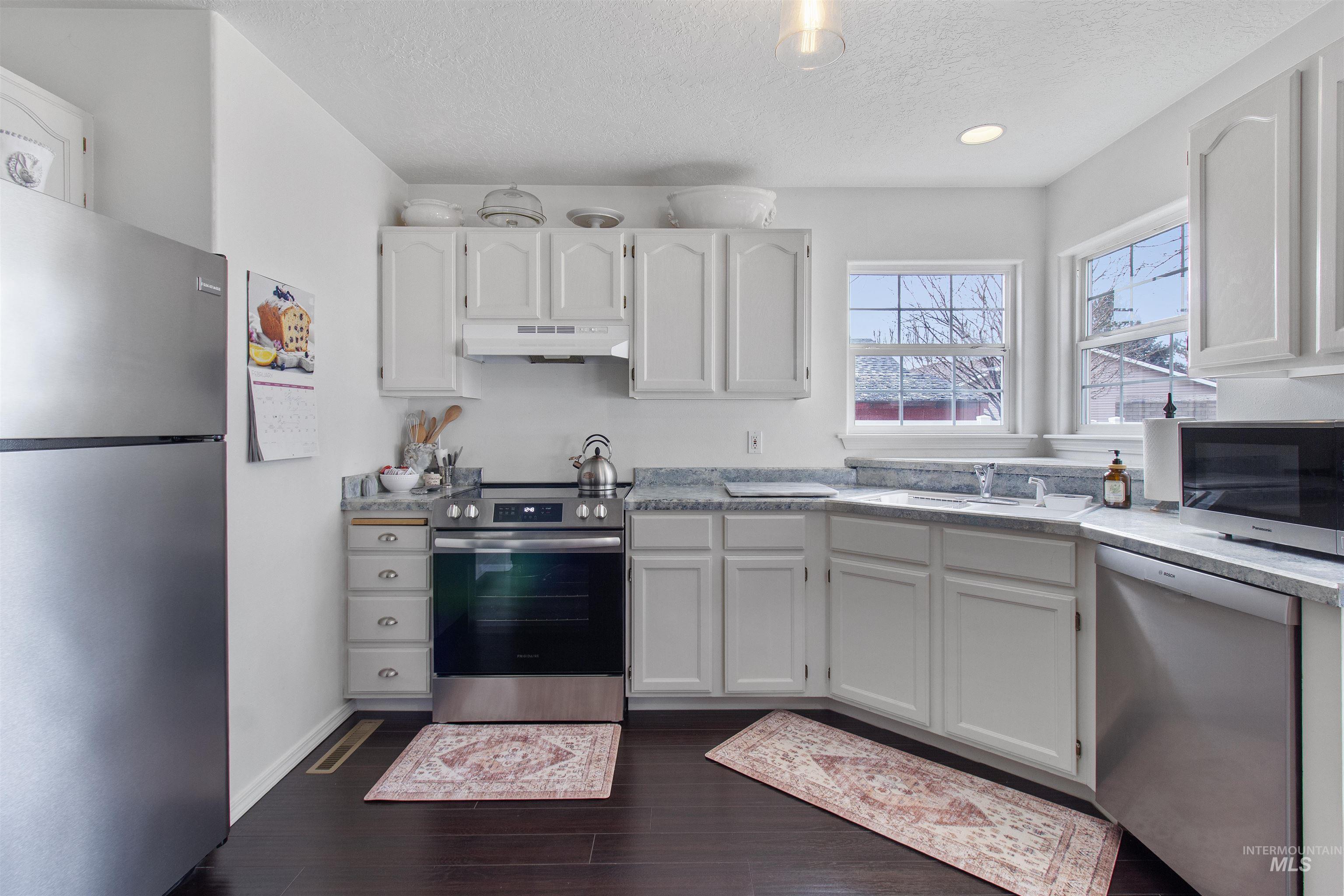 959 Cypress Way Twin Falls, ID 83301 - Photo 12 of 42