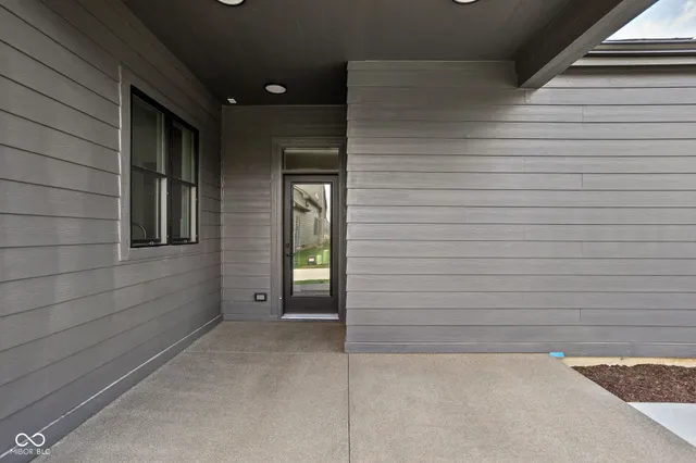 $525,000 | 1654 Carrollton Rail Drive, Westfield, IN 46074