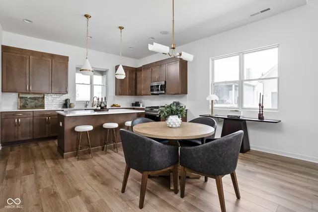 $525,000 | 1654 Carrollton Rail Drive, Westfield, IN 46074