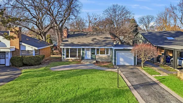 $735,000 | 3609 Central Street, Evanston, IL 60201