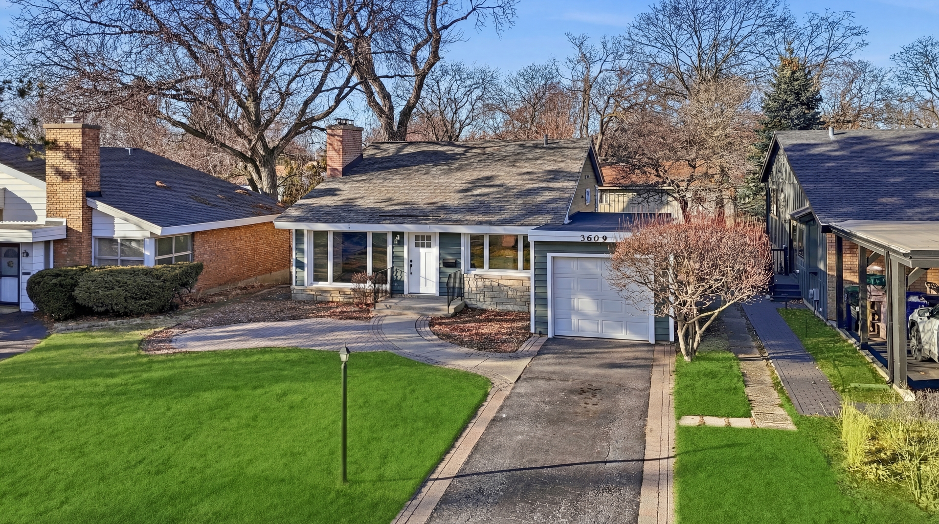 3609 Central Street Evanston, IL 60201 - Photo 2 of 39