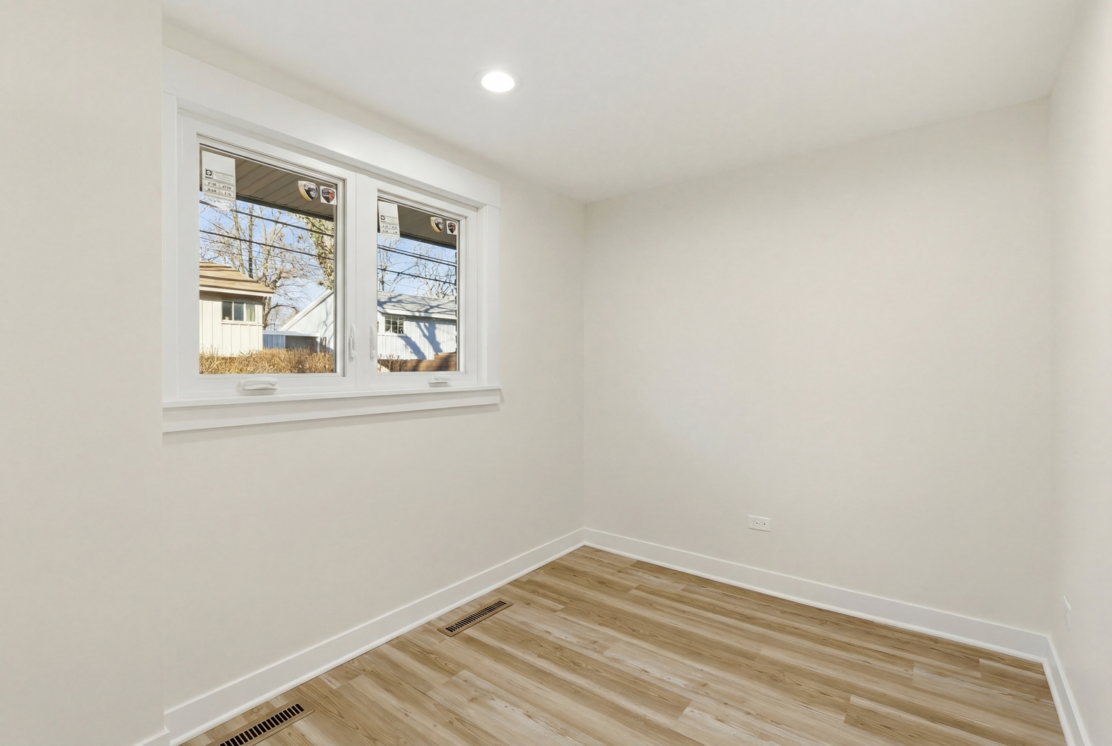 3609 Central Street Evanston, IL 60201 - Photo 29 of 39