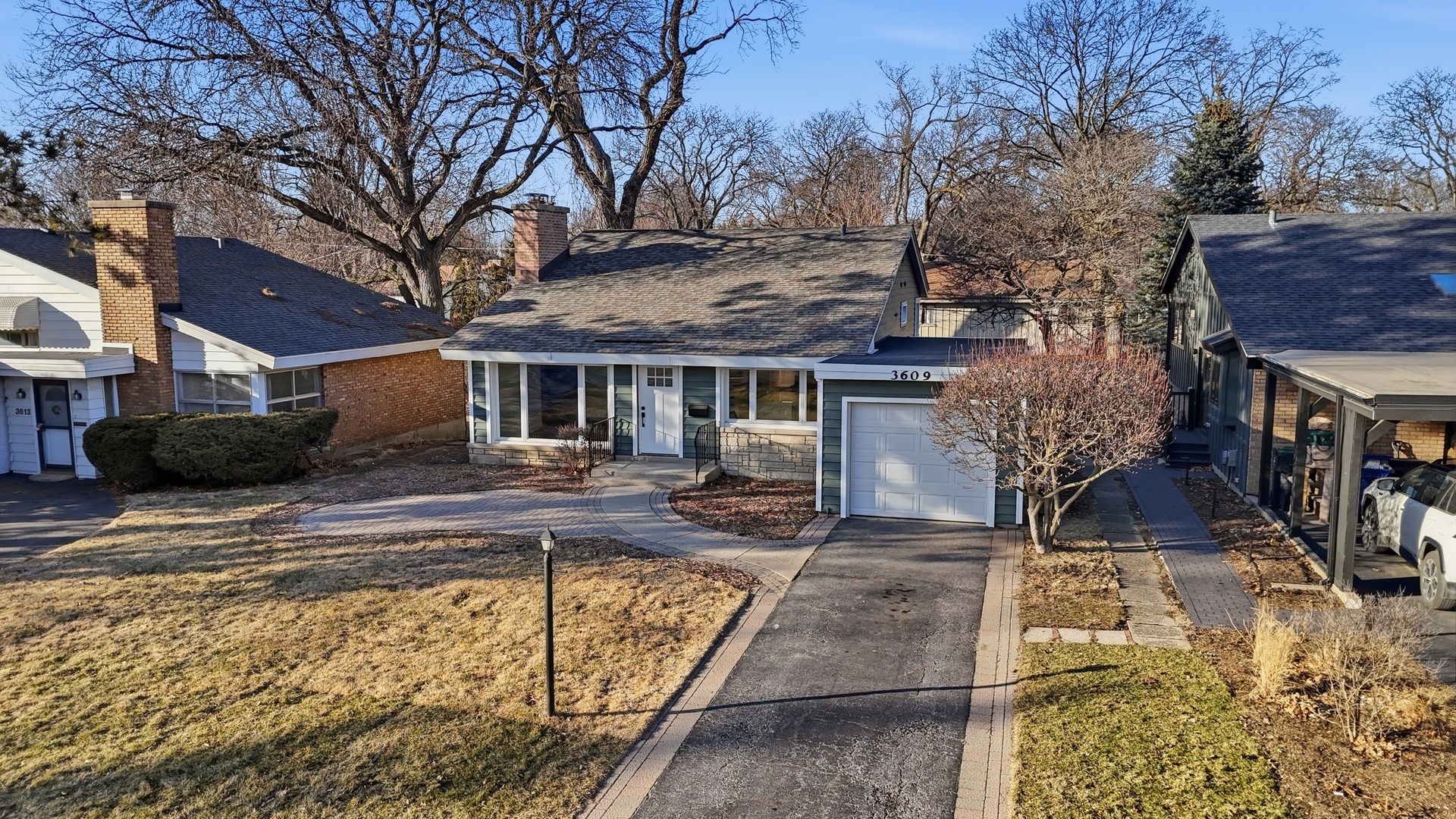 3609 Central Street Evanston, IL 60201 - Photo 34 of 39