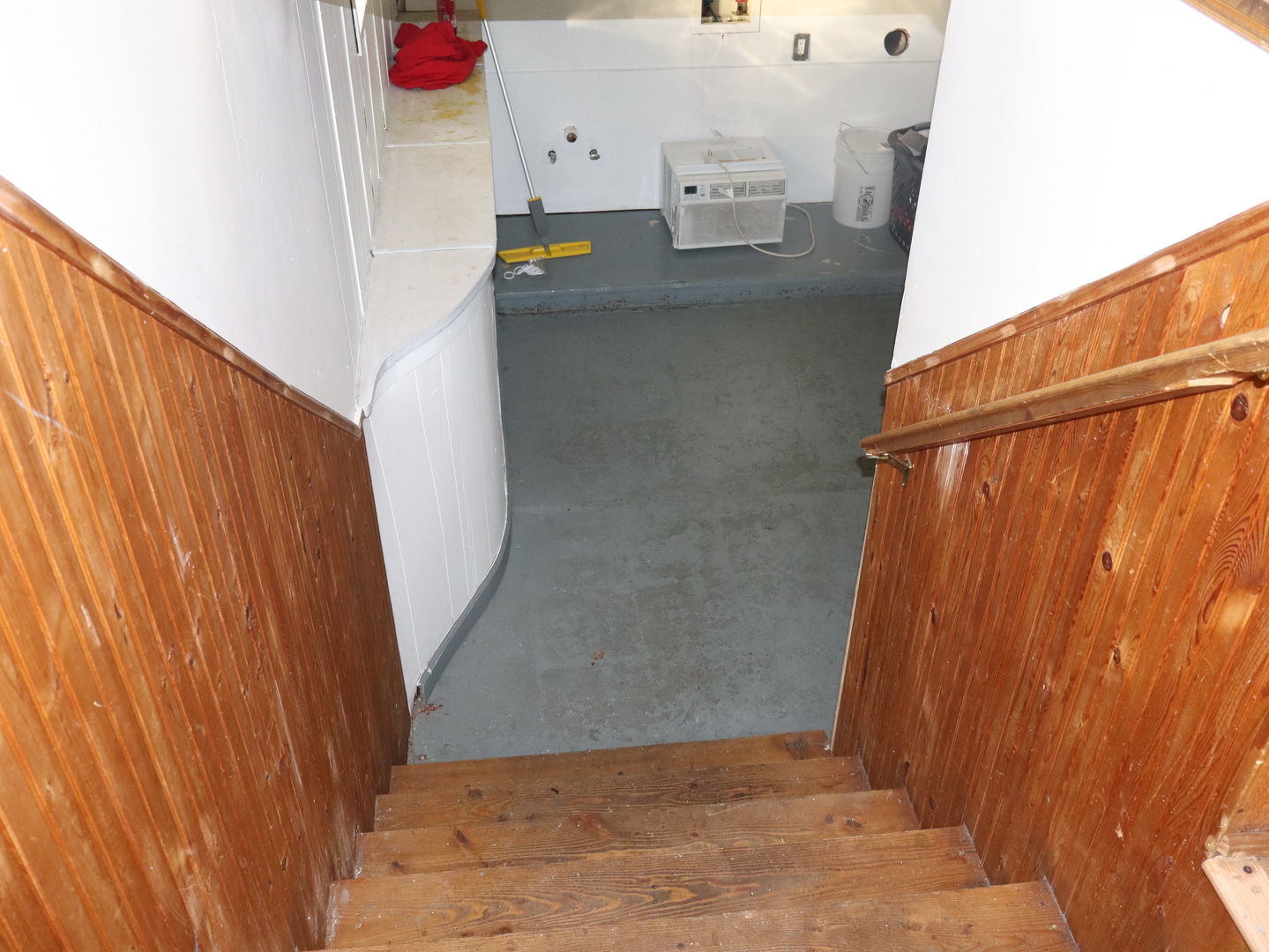 906 South Monroe Street Streator, IL 61364 - Photo 21 of 30 a view of washer and dryer