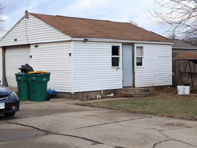 $95,000 | 906 South Monroe Street, Streator, IL 61364