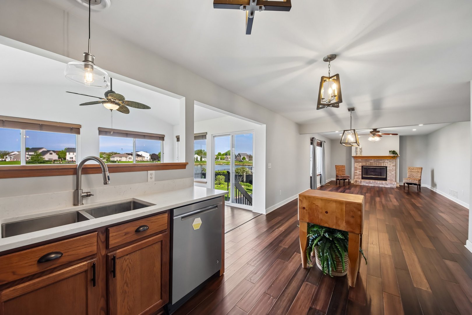 1407 Autumn Ridge Road Sandwich, IL 60548 - Photo 12 of 49 Gallery Image 12