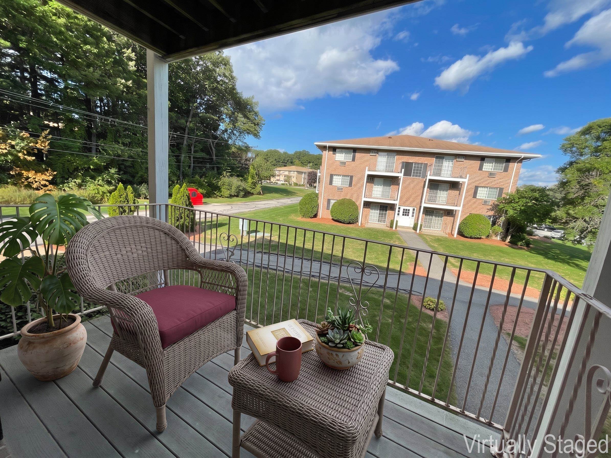 385 Huse Road, Unit 14 Manchester, NH 03103 - Photo 20 of 51 Gallery Image 20