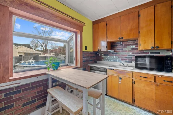 $184,000 | 52 Gilbert Avenue, Hamburg, NY 14219