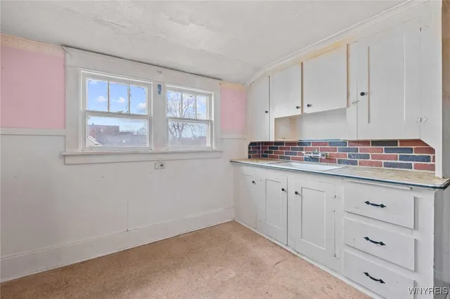 $189,900 | 52 Gilbert Avenue, Hamburg, NY 14219