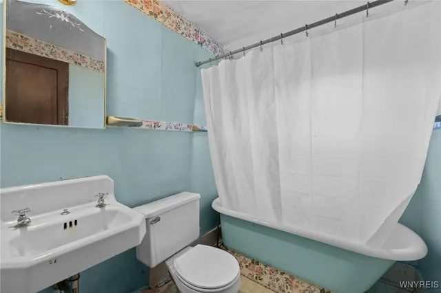 $189,900 | 52 Gilbert Avenue, Hamburg, NY 14219