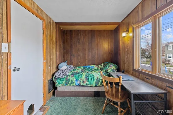 $184,000 | 52 Gilbert Avenue, Hamburg, NY 14219