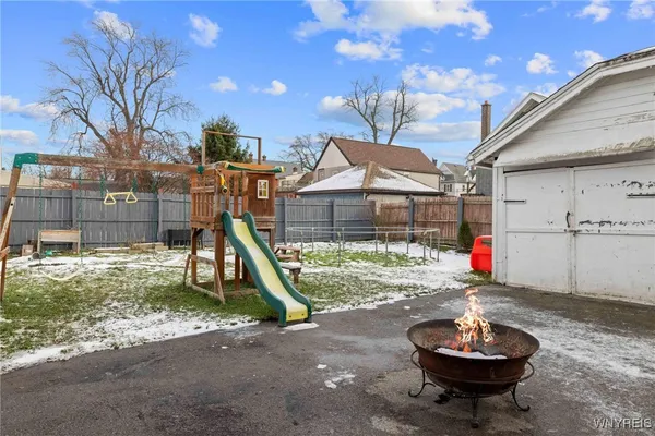 $184,000 | 52 Gilbert Avenue, Hamburg, NY 14219