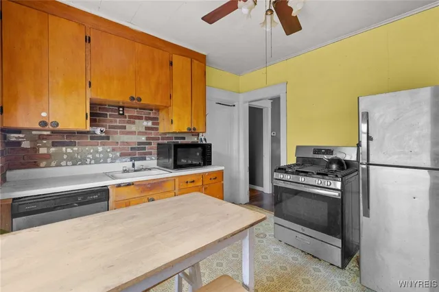 $189,900 | 52 Gilbert Avenue, Hamburg, NY 14219