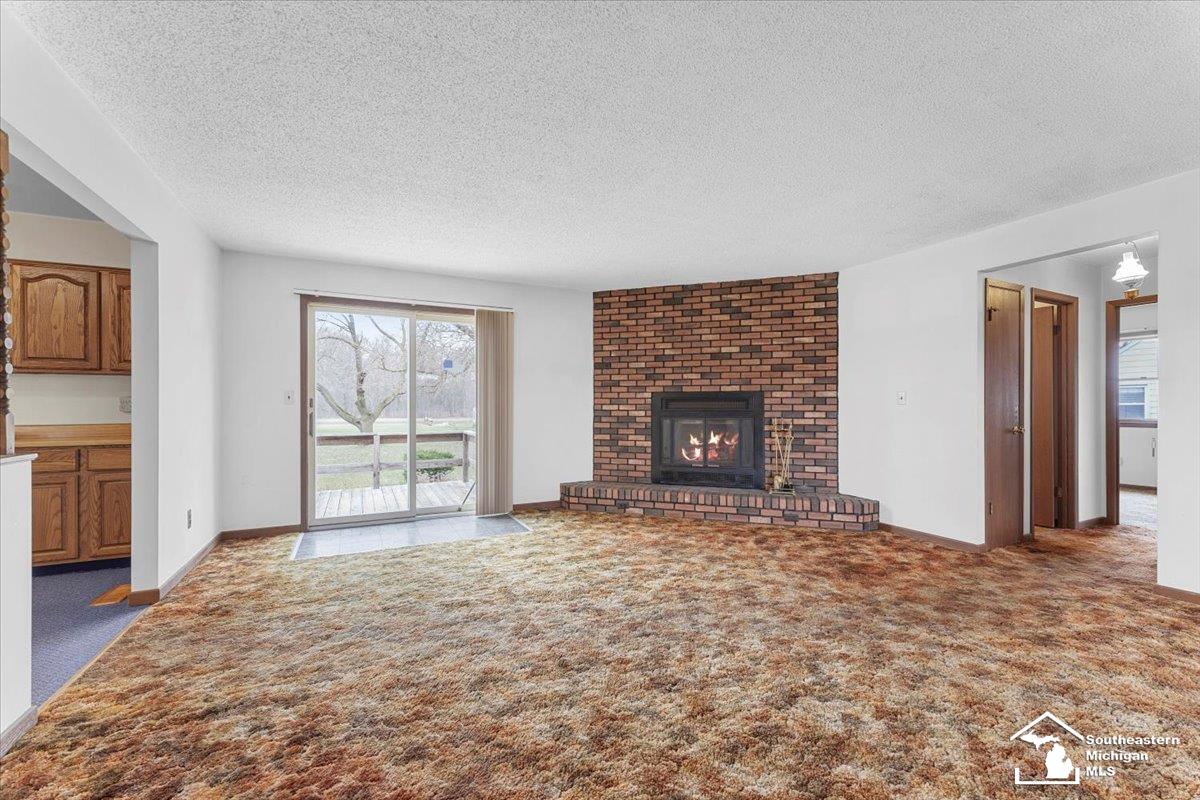 11706 Grafton Road Carleton, MI 48117 - Photo 4 of 31