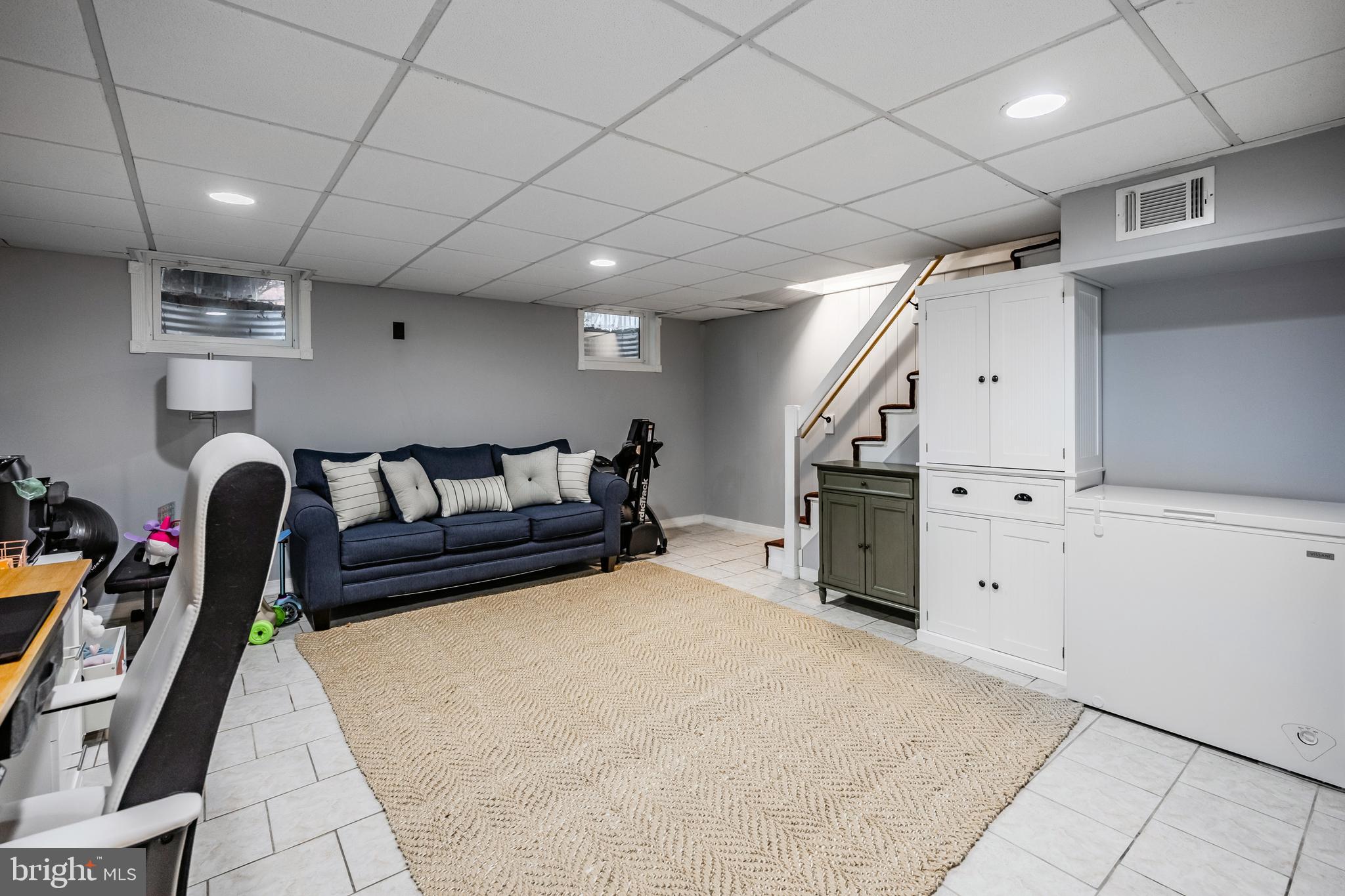 216 Earlington Road Havertown, PA 19083 - Photo 19 of 26 a living room with furniture