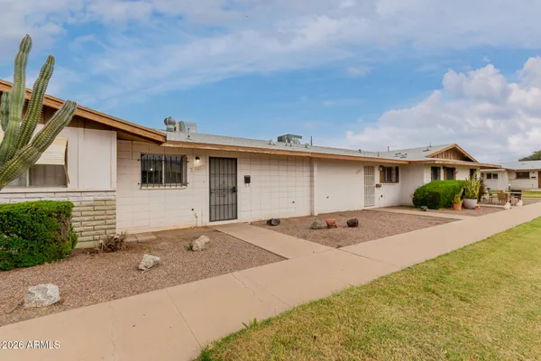 $138,999 | 7127 West Mariposa Drive, Phoenix, AZ 85033