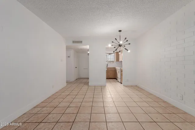 $141,999 | 7127 West Mariposa Drive, Phoenix, AZ 85033