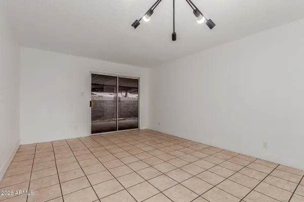 $138,999 | 7127 West Mariposa Drive, Phoenix, AZ 85033