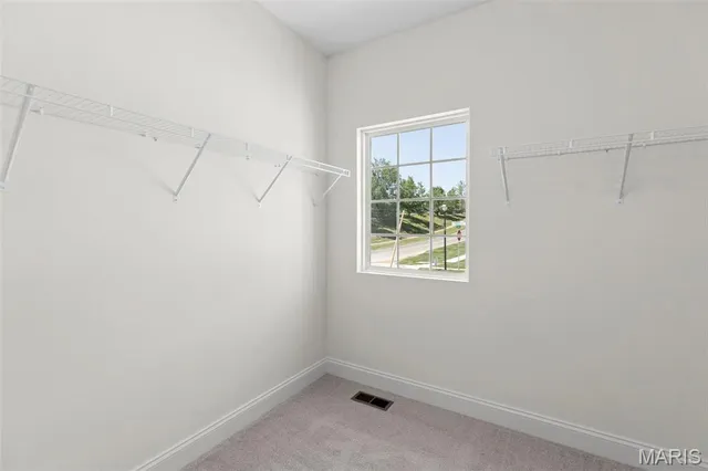 $539,900 | 2 Pin Oak At Louiselle Park, Maryland Heights, MO 63043