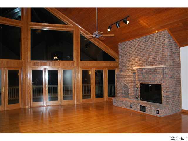 8036 West Bay Road Denver, NC 28037 - Photo 6 of 16 Gallery Image 6