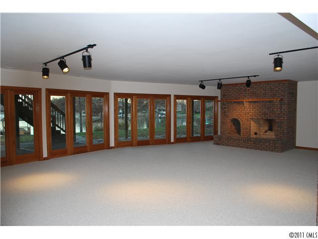 8036 West Bay Road Denver, NC 28037 - Photo 9 of 16 Gallery Image 9