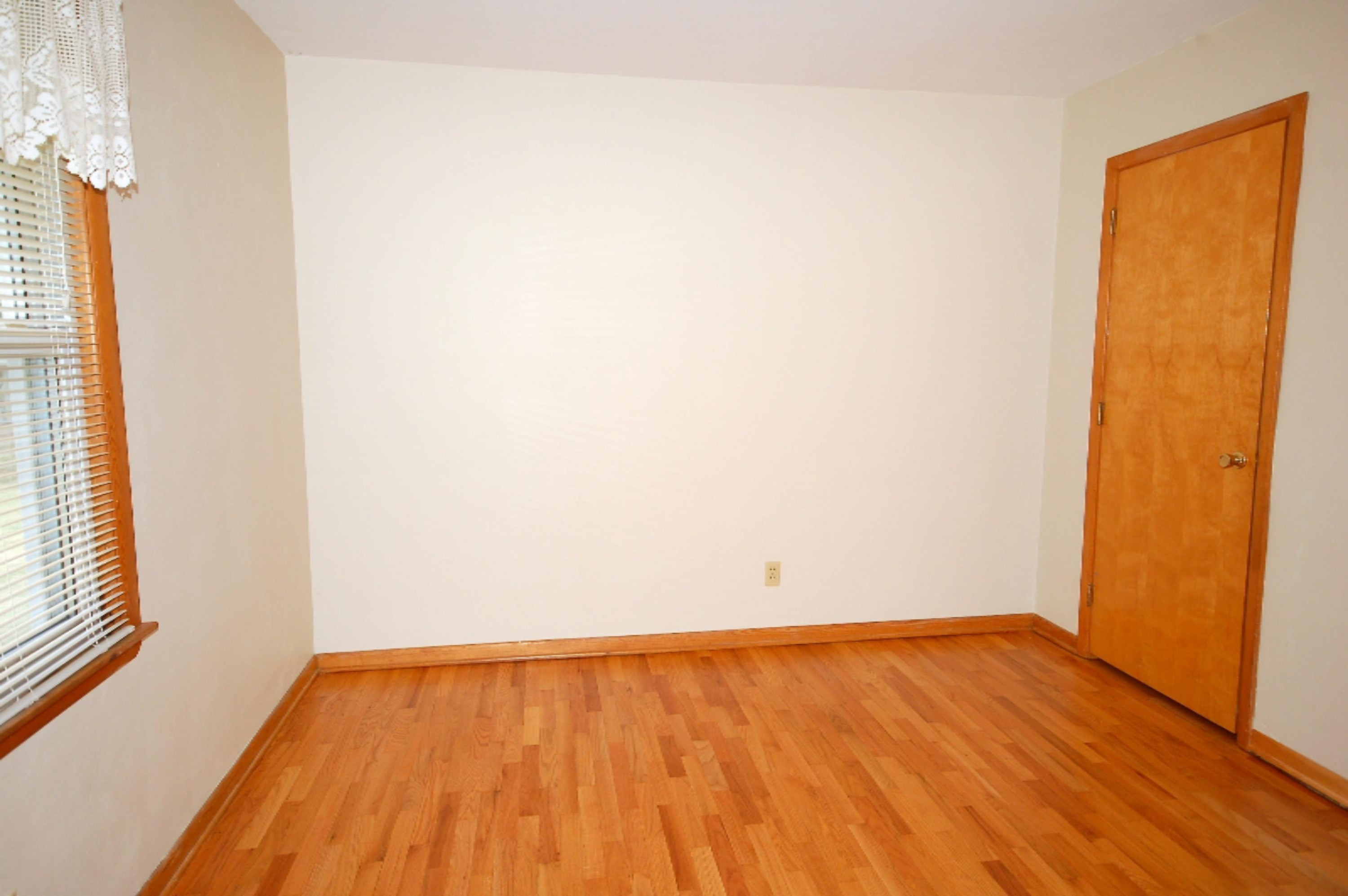1611 Stateline Road Niles, MI 49120 - Photo 18 of 23 1611_StatelineRd_18