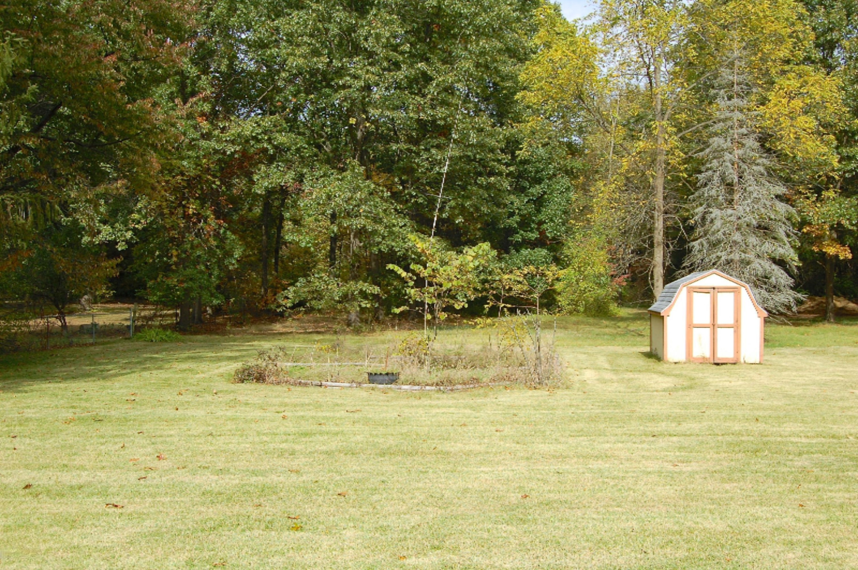 1611 Stateline Road Niles, MI 49120 - Photo 3 of 23 1611_StatelineRd_03