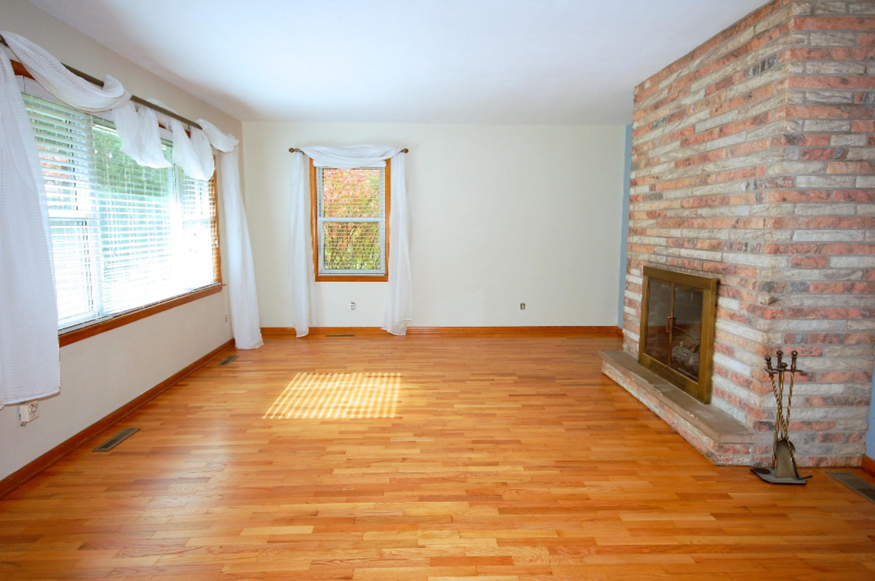 1611 Stateline Road Niles, MI 49120 - Photo 9 of 23 1611_StatelineRd_09