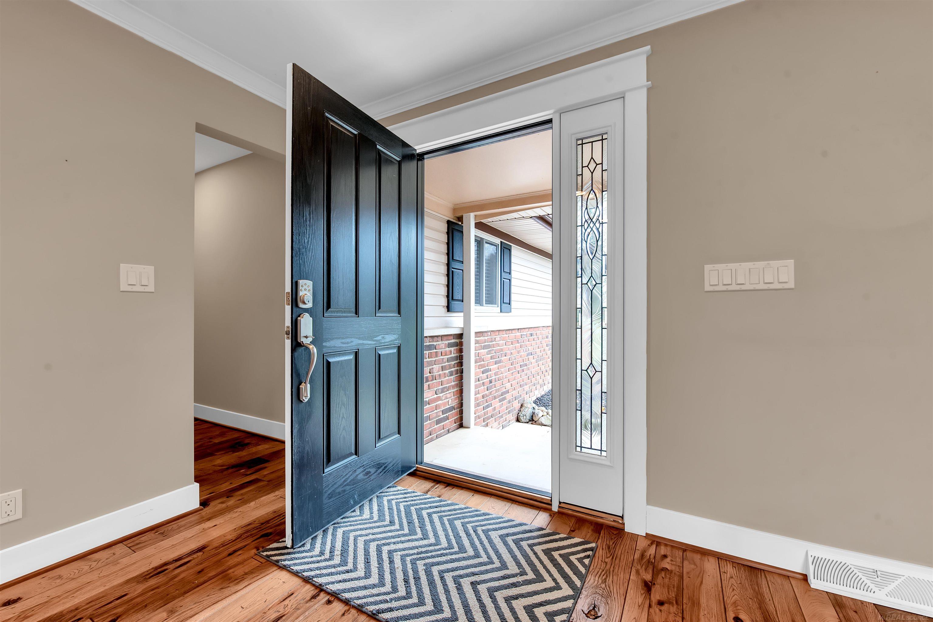 8300 Holcomb Road Clarkston, MI 48348 - Photo 5 of 33 50096307-4.JPG