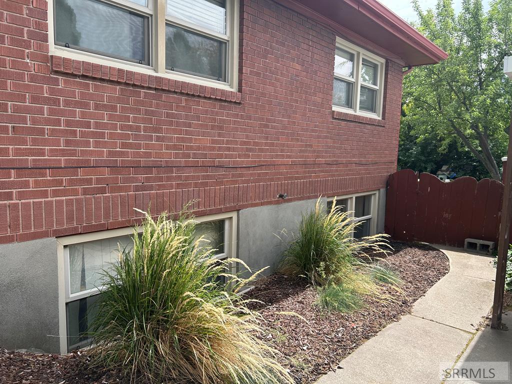 31 Harvard Street Pocatello, ID 83201 - Photo 4 of 97