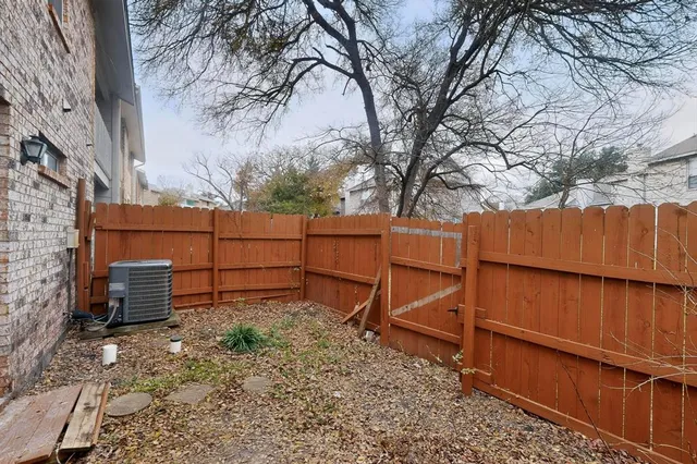 $1,995 | 3925 Brandon Park Drive, Garland, TX 75044