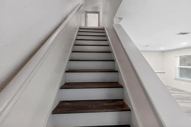 $1,995 | 3925 Brandon Park Drive, Garland, TX 75044