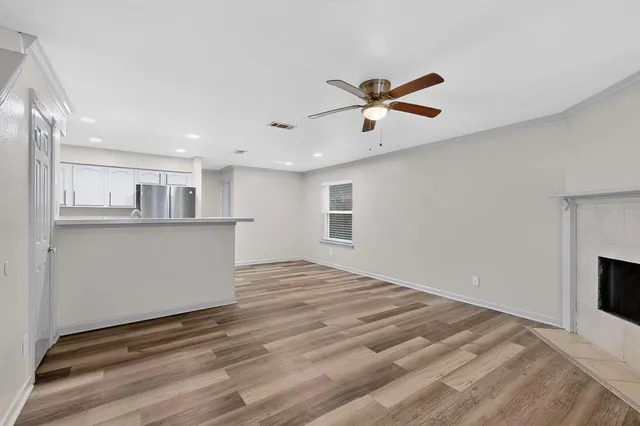 $1,995 | 3925 Brandon Park Drive, Garland, TX 75044