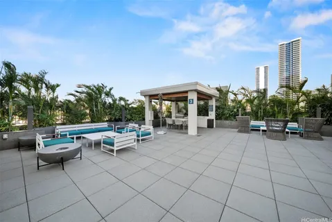 $1,225,000 | 629 Ke’eaumoku Street, Unit 3810, Honolulu, HI 96814