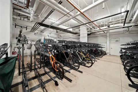 $1,225,000 | 629 Ke’eaumoku Street, Unit 3810, Honolulu, HI 96814