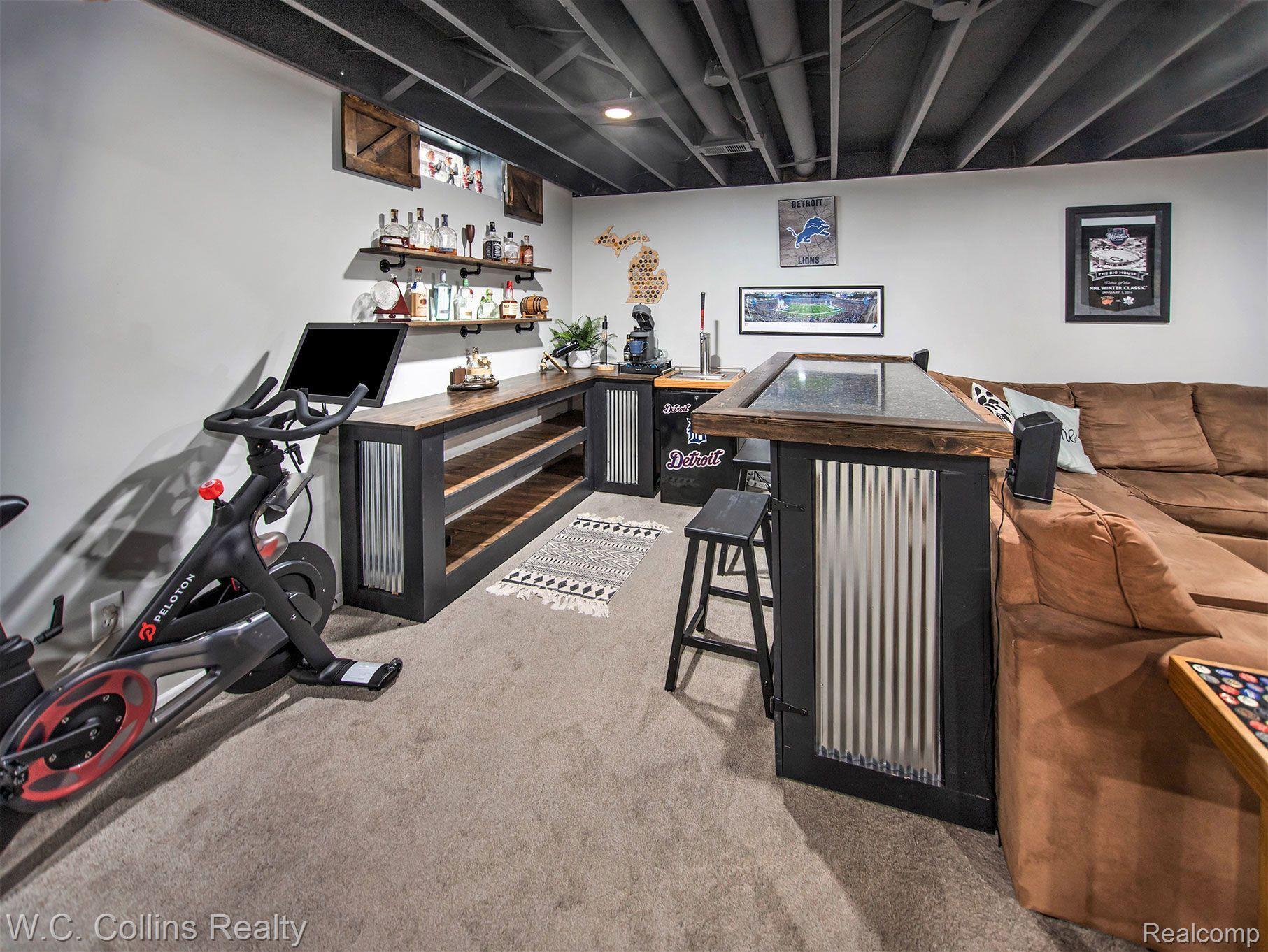 3747 Dearborn Avenue Rochester, MI 48309 - Photo 21 of 28 Gallery Image 21