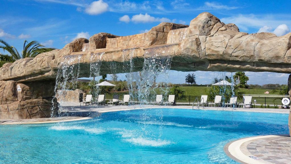 16804 Vardon Terrace, Unit 308 Bradenton, FL 34211 - Photo 41 of 43 a front view of building with yard