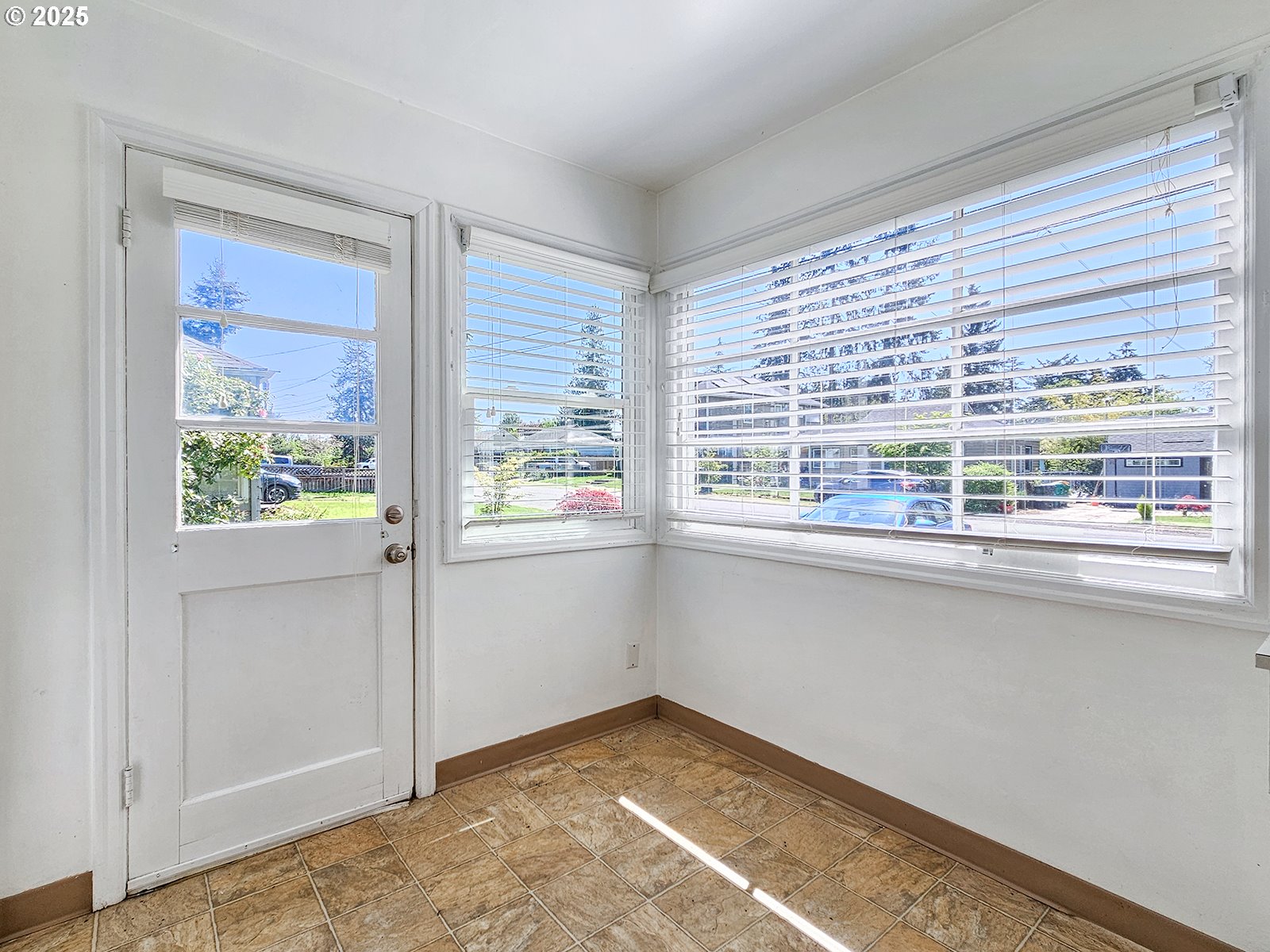 13355 Southwest Hazel Street Beaverton, OR 97005 - Photo 12 of 31 Gallery Image 12
