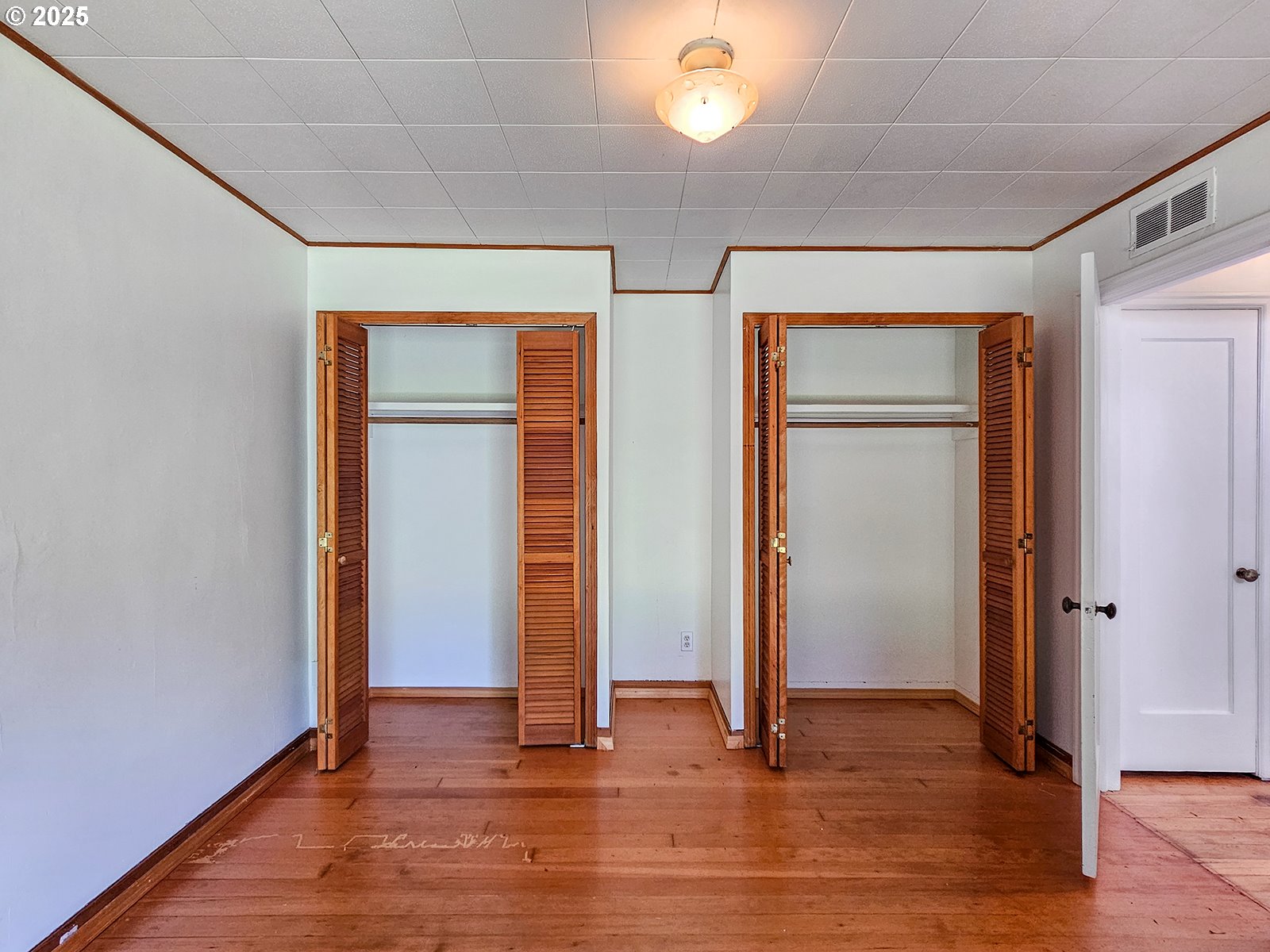 13355 Southwest Hazel Street Beaverton, OR 97005 - Photo 16 of 31 Gallery Image 16