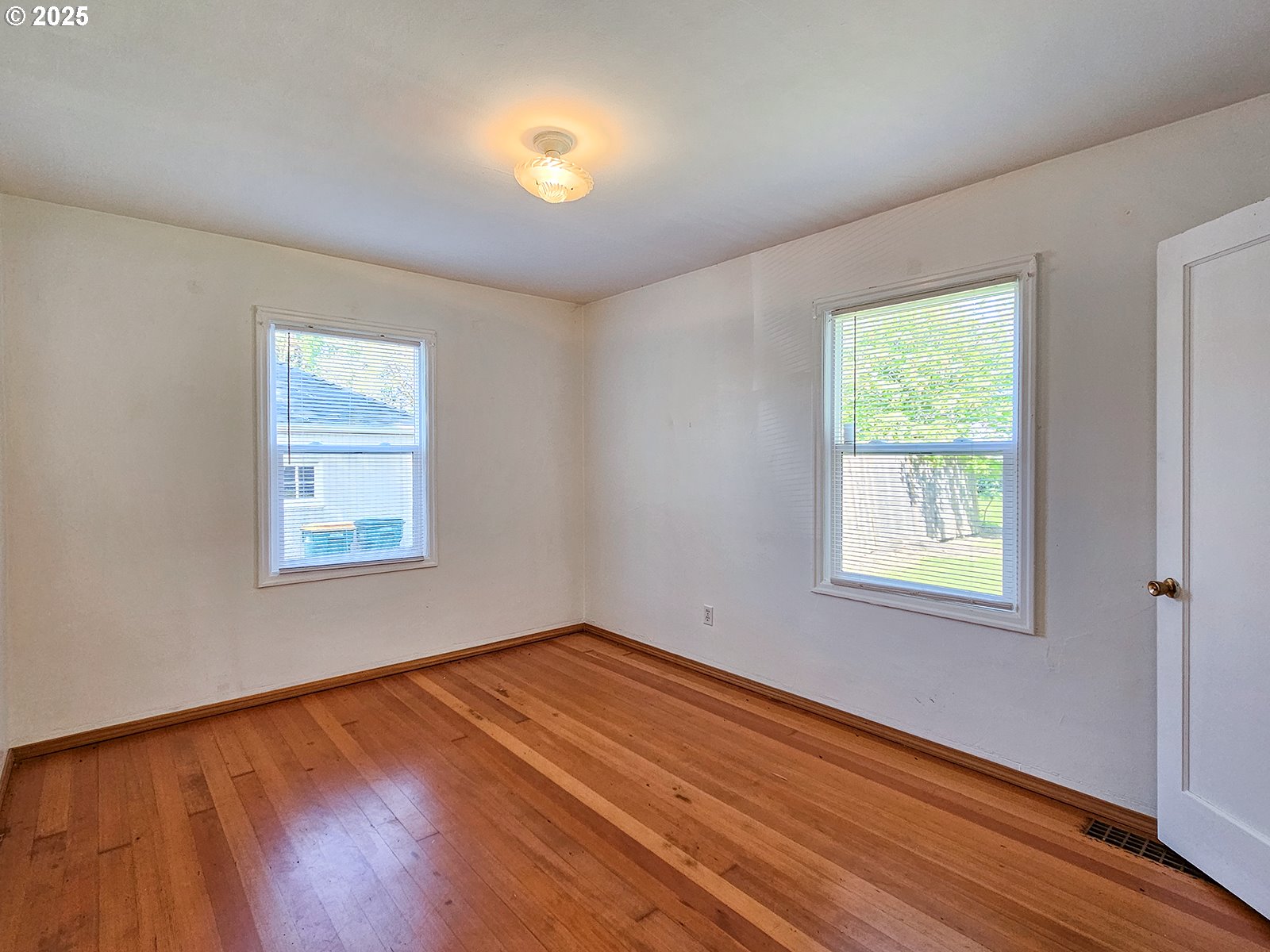 13355 Southwest Hazel Street Beaverton, OR 97005 - Photo 19 of 31 Gallery Image 19