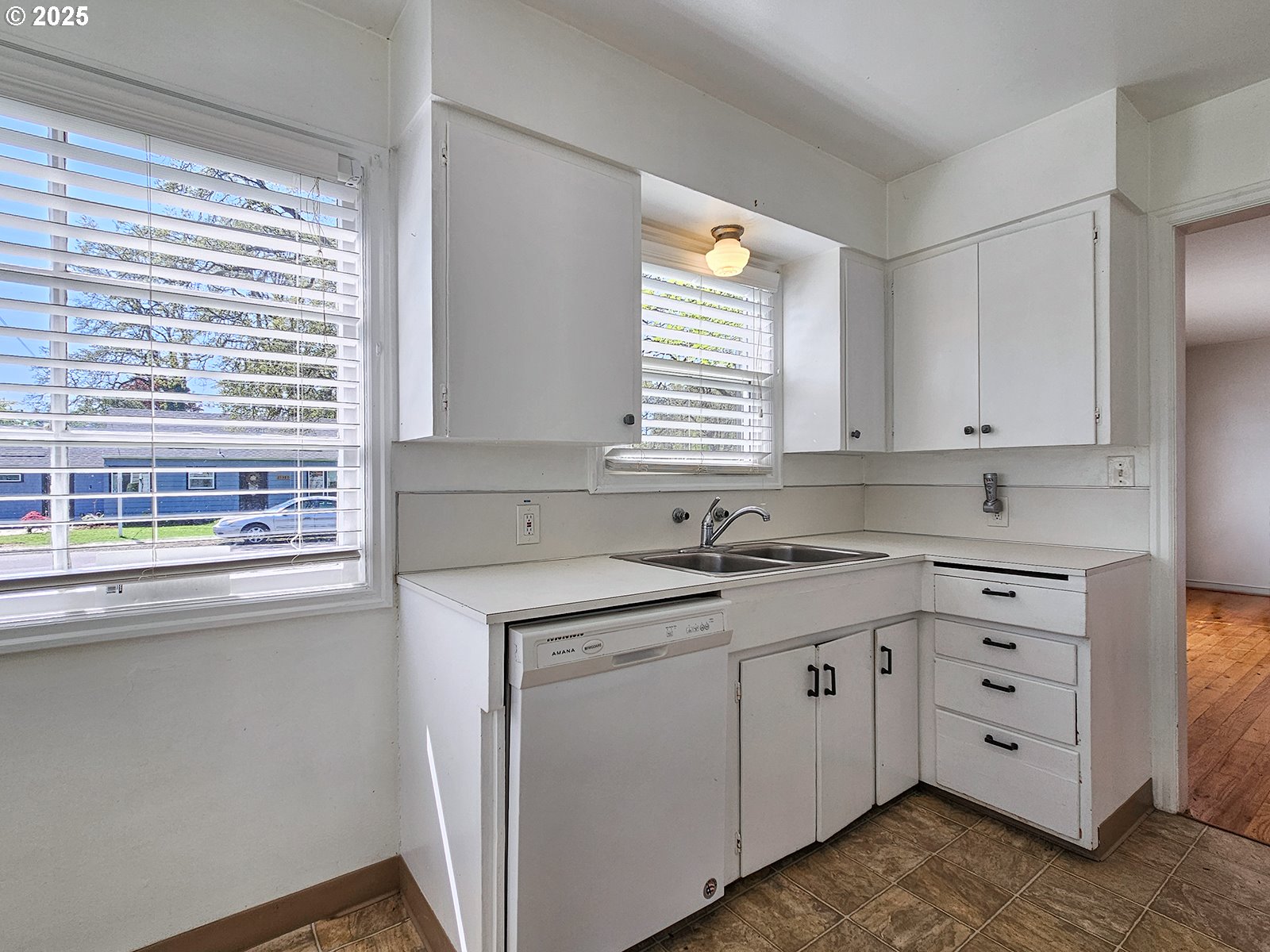 13355 Southwest Hazel Street Beaverton, OR 97005 - Photo 10 of 31 Gallery Image 10