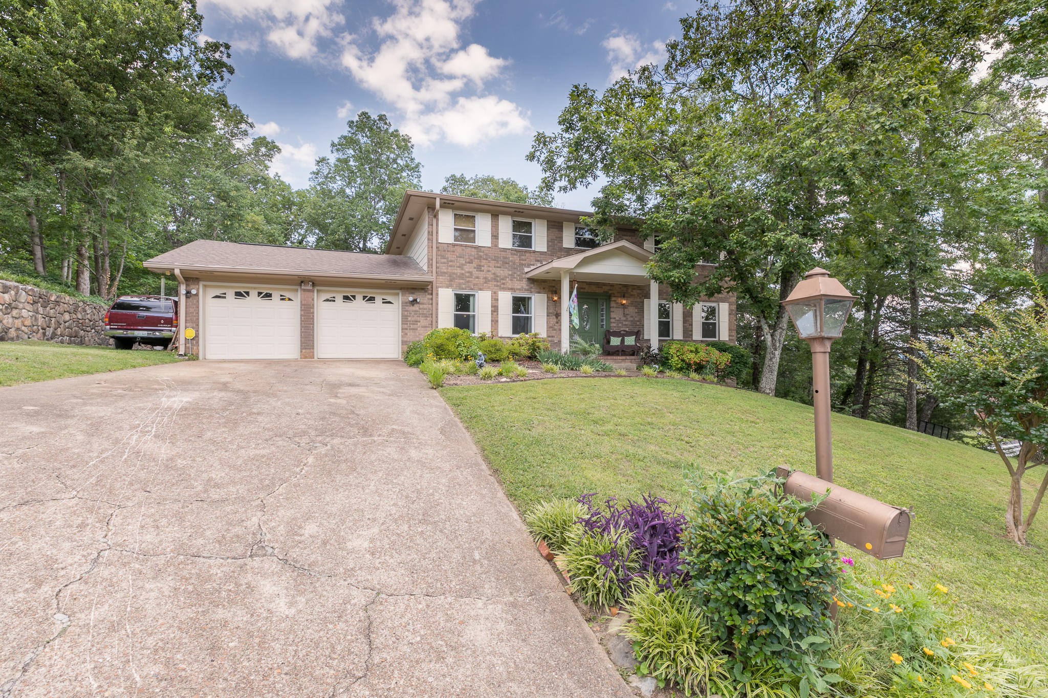 600 Timber Ridge Drive Hixson, TN 37343 - Photo 4 of 46 849A6628-HDR