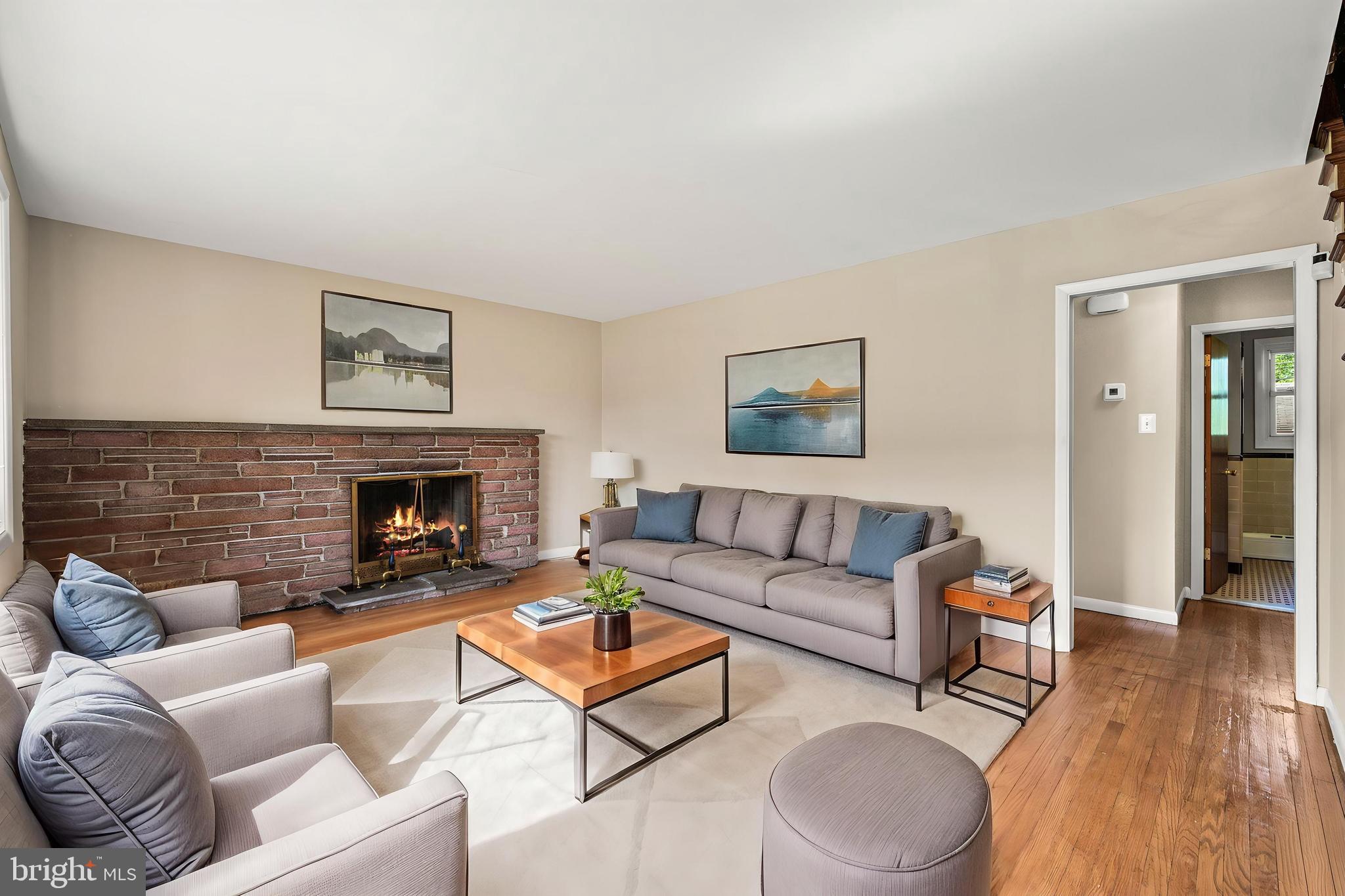 640 South Eagle Road Havertown, PA 19083 - Photo 3 of 31 Living Room Virtual Staging