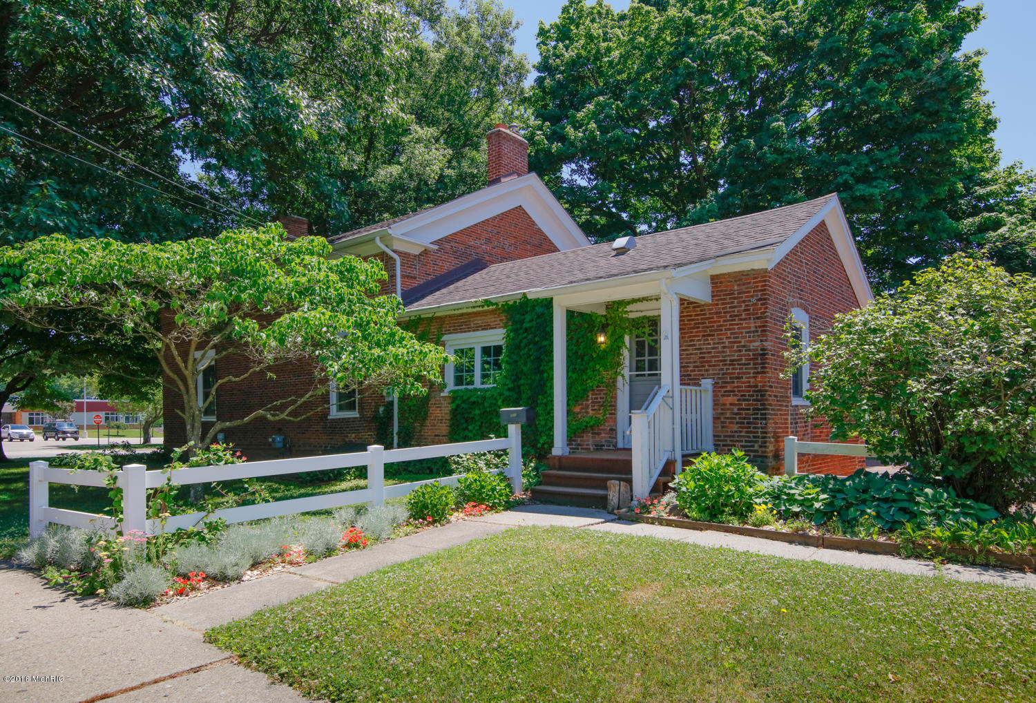 1013 Nichols Road Kalamazoo, MI 49006 - Photo 29 of 30 1013 Nichols Rd-129